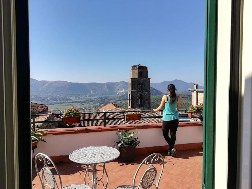 La Casa Di Astrea Bed and Breakfast Caiazzo Rum bild